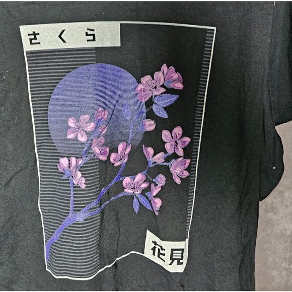 Women's Sakura Flowers Cherryblossoms Tee Small - Picture 2 of 4